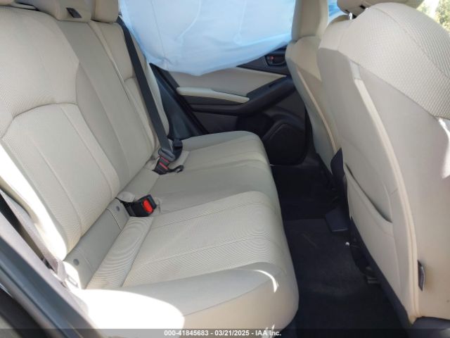 4S3GTAB62P3701158 Subaru Impreza Base 5-door