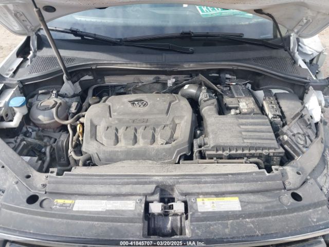 3VV0B7AX2NM097402 Volkswagen Tiguan 2.0t S
