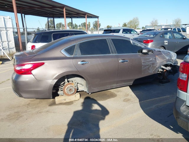 1N4AL3AP0HC242120 Nissan Altima 2.5 Sl