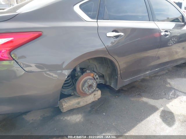1N4AL3AP0HC242120 Nissan Altima 2.5 Sl