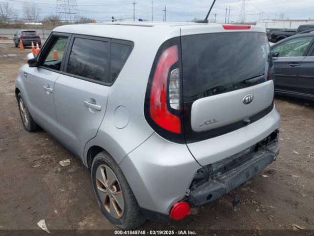 KNDJN2A2XF7814903 KIA Soul