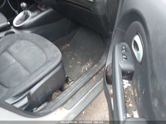 KNDJN2A2XF7814903 KIA Soul