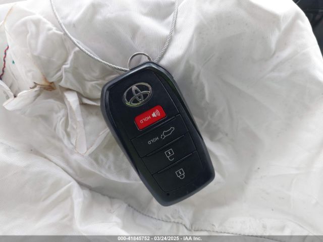 2023 TOYOTA COROLLA CROSS 7MUDAABG8PV071006 Photo 10