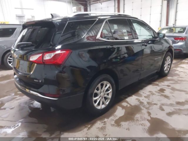 2GNAXSEV8J6138868 Chevrolet EQUINOX LT