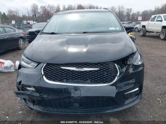 2C4RC1BG2NR117879 Chrysler Pacifica Touring L