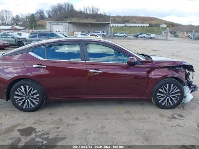 1N4BL4DV3PN379317 Nissan Altima Sv Fwd