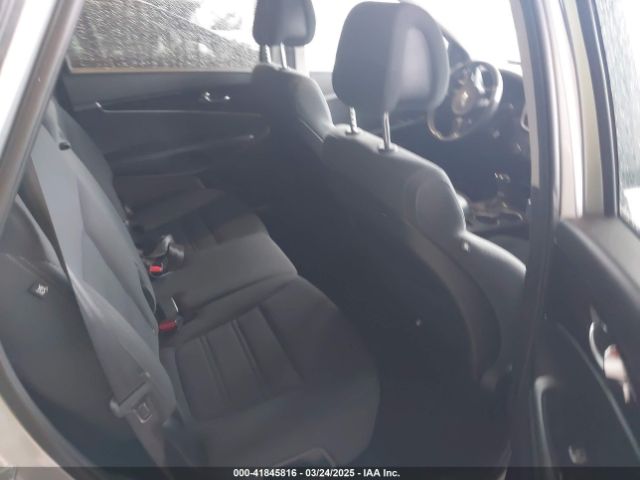 5XYPG4A39GG167102 KIA Sorento 2.4l L