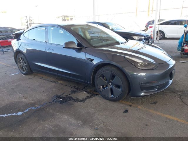 2022 TESLA MODEL 3 5YJ3E1EB5NF126104 Photo 0