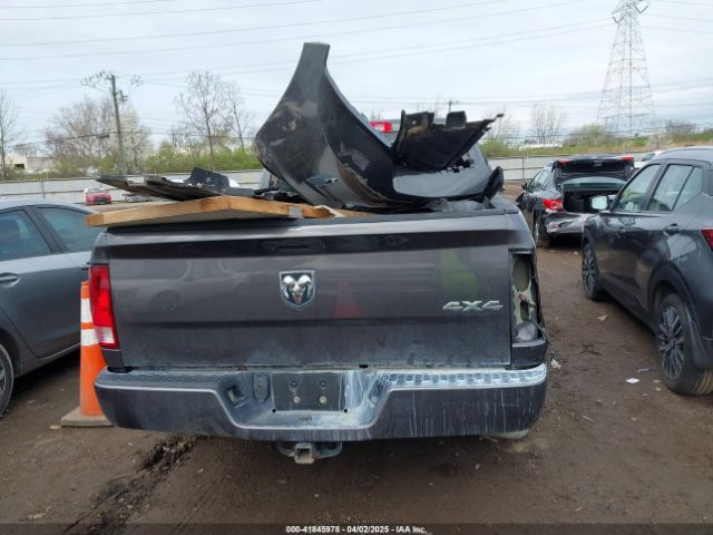 1C6RR7FG0KS534933 RAM 1500 Classic Express  4x4 6'4 Box