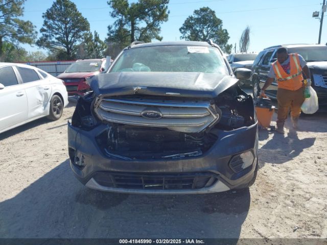 1FMCU0HD5KUA89287 Ford ESCAPE SEL