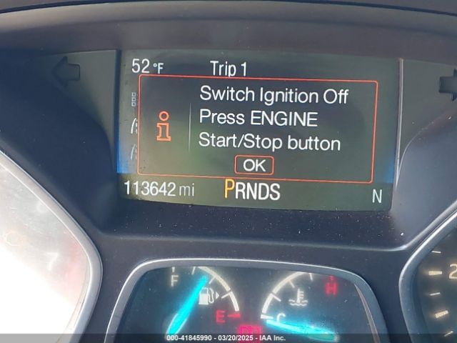 1FMCU0HD5KUA89287 Ford ESCAPE SEL