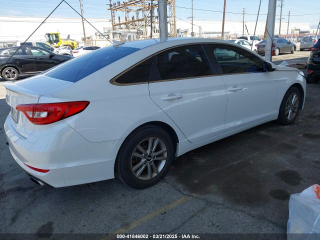 5NPE24AF2FH167322 Hyundai SONATA SE