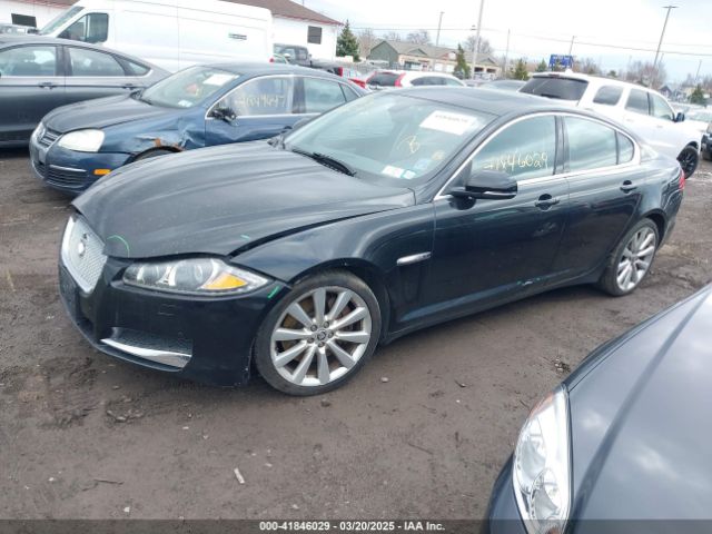 2012 JAGUAR XF SAJWA0FB5CLS46112 Photo 1
