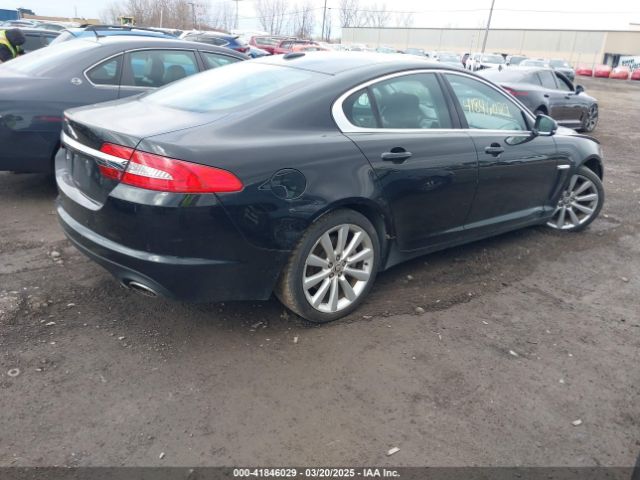 2012 JAGUAR XF SAJWA0FB5CLS46112 Photo 3