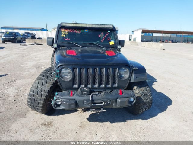 1C4HJXFGXJW108766 Jeep Wrangler Unlimited Rubicon 4x4