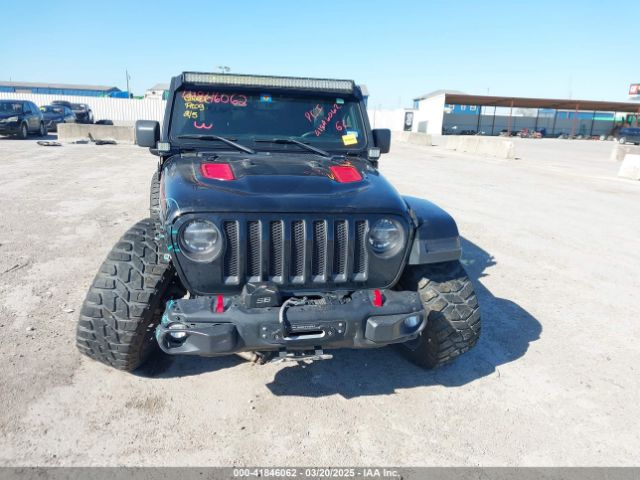 1C4HJXFGXJW108766 Jeep Wrangler Unlimited Rubicon 4x4