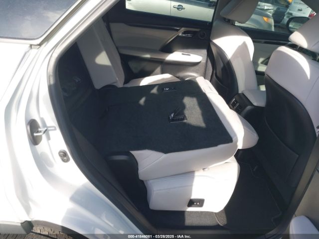 2T2JZMAA8NC239507 Lexus RX 350