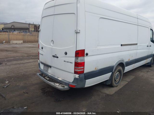 WD3PE8DC4E5874522 Mercedes-Benz Sprinter 2500 High Roof