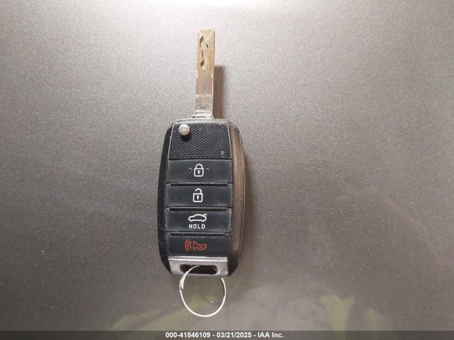 5XXGT4L32JG230478 KIA Optima Lx
