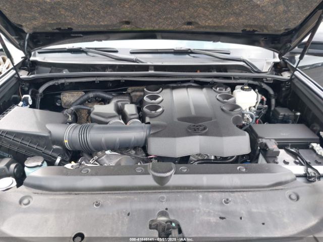 2024 TOYOTA 4RUNNER JTERU5JR9R6221883 Photo 9