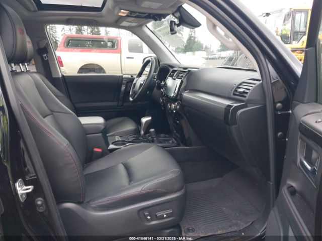 2024 TOYOTA 4RUNNER JTERU5JR9R6221883 Photo 4
