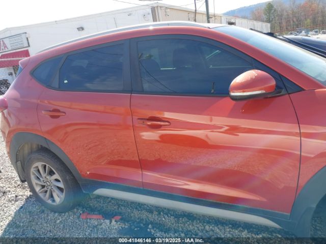 KM8J33A49HU522995 Hyundai Tucson Se Plus