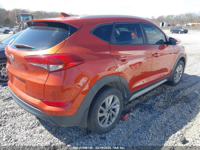 KM8J33A49HU522995 Hyundai Tucson Se Plus