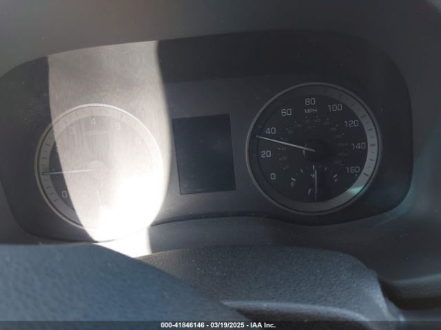 KM8J33A49HU522995 Hyundai Tucson Se Plus