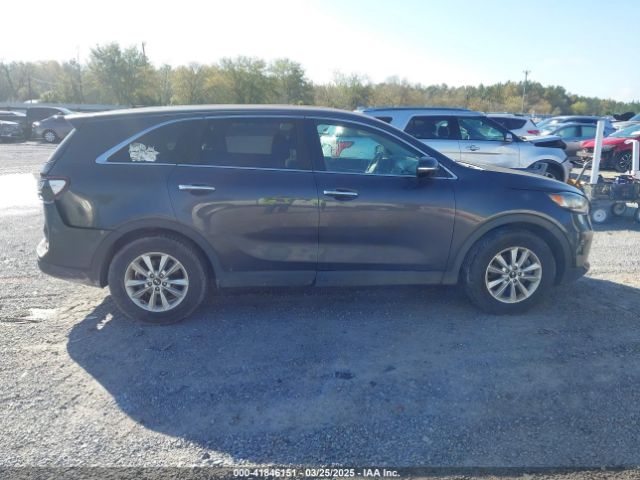 5XYPG4A58KG471046 KIA Sorento 3.3l Lx