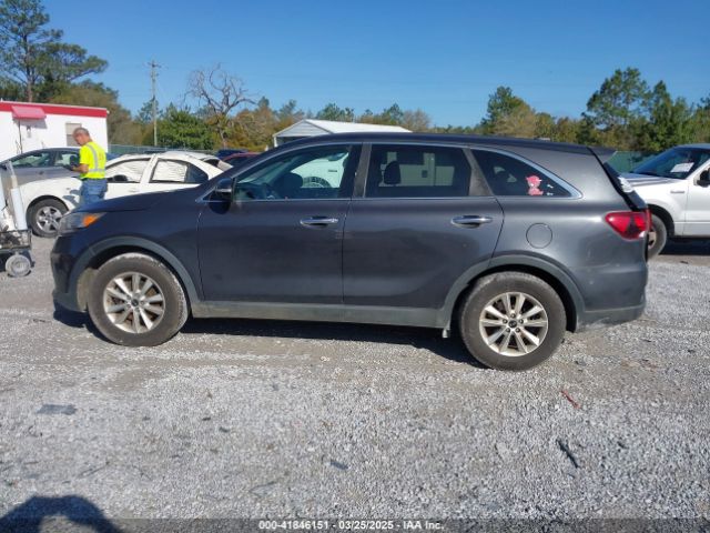 5XYPG4A58KG471046 KIA Sorento 3.3l Lx