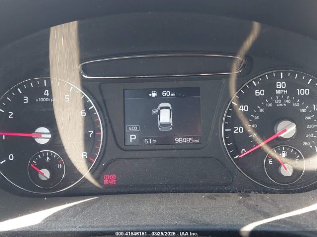 5XYPG4A58KG471046 KIA Sorento 3.3l Lx