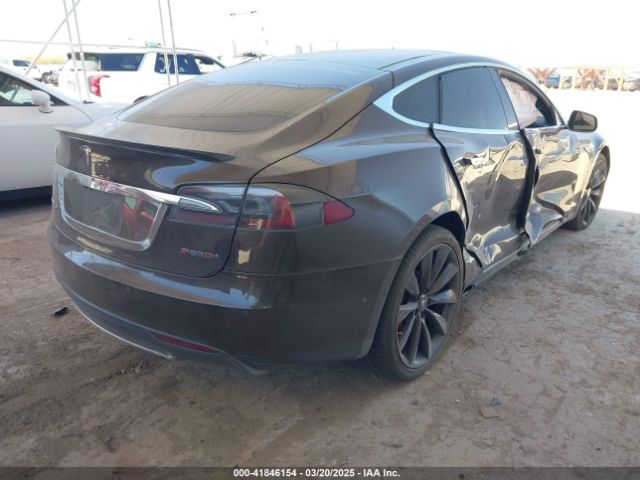 2014 TESLA MODEL S 5YJSA1H28EFP65161 Photo 3