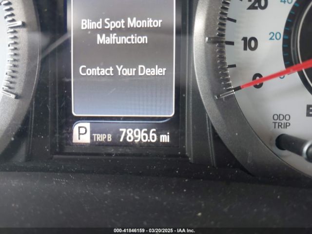 5TDXZ3DC0JS917612 Toyota Sienna Se Premium 8 Passenger