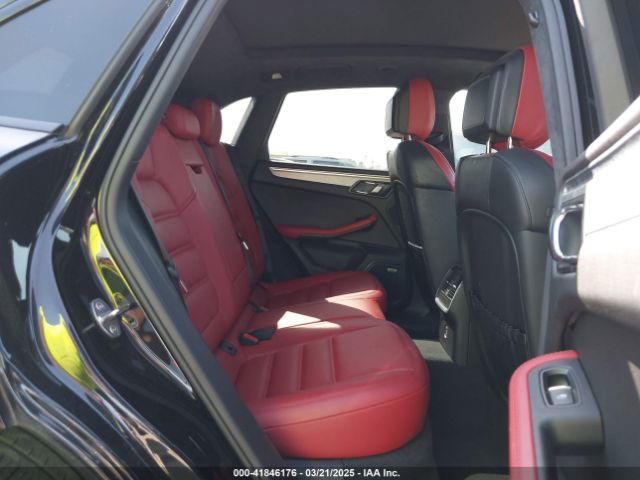 2017 PORSCHE MACAN WP1AF2A56HLB62085 Photo 7