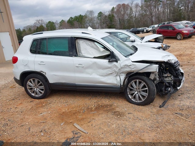 WVGBV3AX6EW561603 Volkswagen Tiguan R-line/s/se/sel