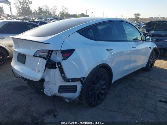 7SAYGDEFXNF488274 Tesla 2022