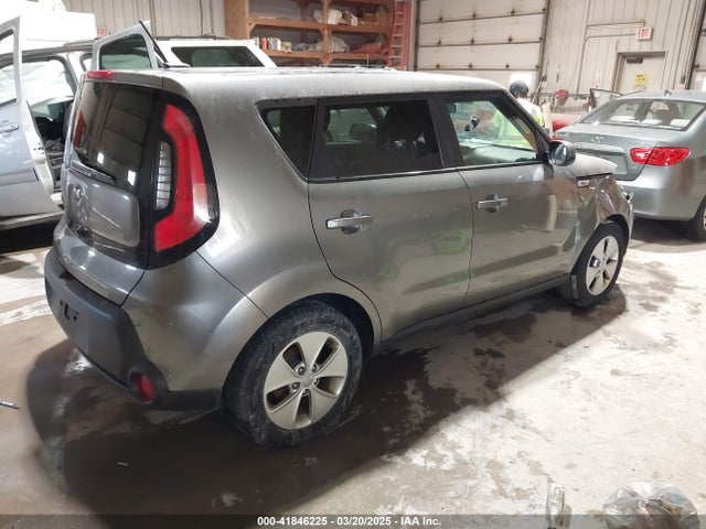 KNDJN2A21G7351583 KIA Soul