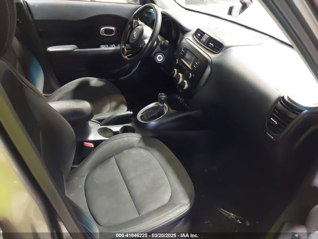 KNDJN2A21G7351583 KIA Soul