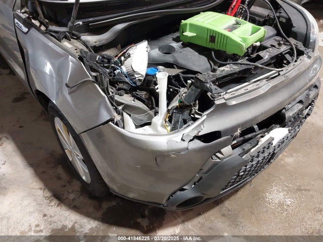 KNDJN2A21G7351583 KIA Soul