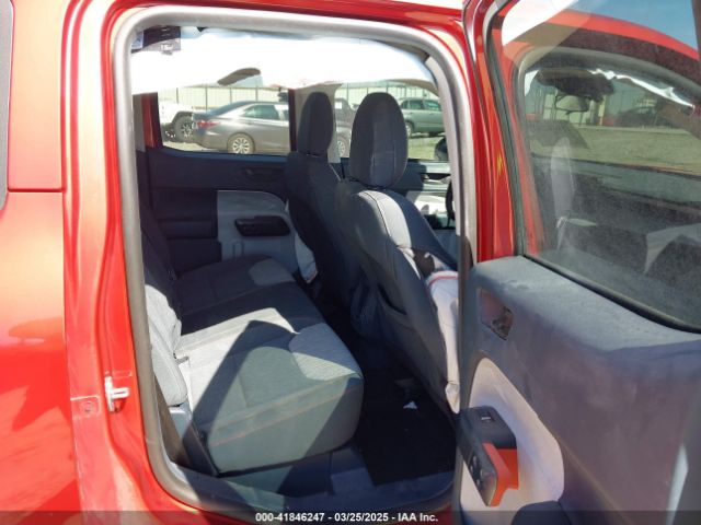 3FTTW8E3XPRA36219 Ford Maverick Xlt
