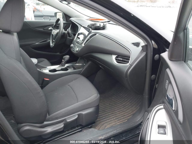 1G1ZG5ST9NF206437 Chevrolet Malibu Fwd Rs
