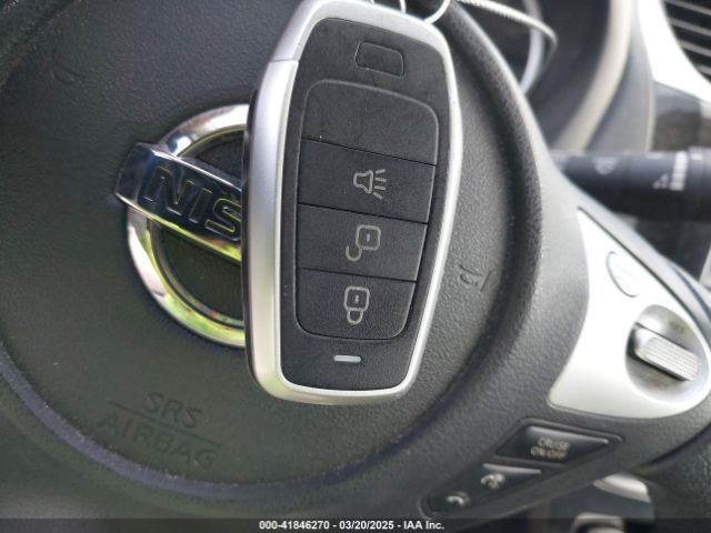 3N1AB7AP0JY307195 Nissan SENTRA SV