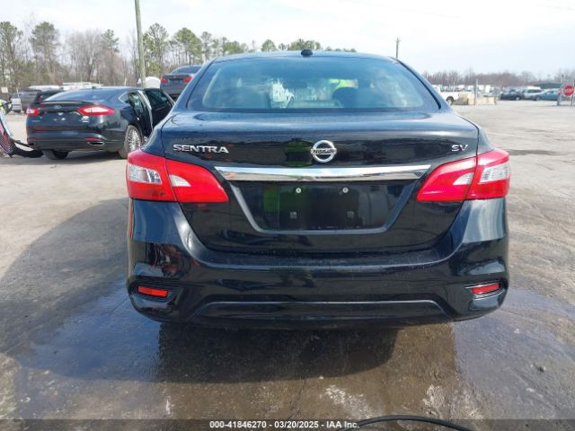 3N1AB7AP0JY307195 Nissan SENTRA SV