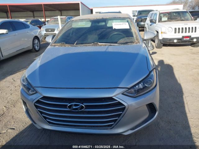 5NPD84LF9JH226284 Hyundai ELANTRA SEL