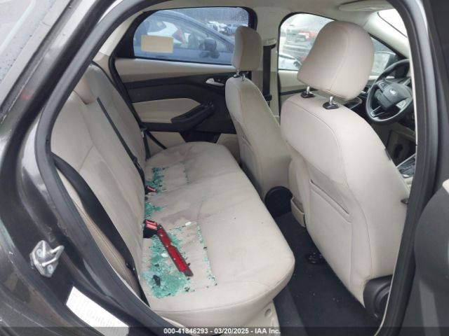 1FADP3F20FL290079 Ford FOCUS SE