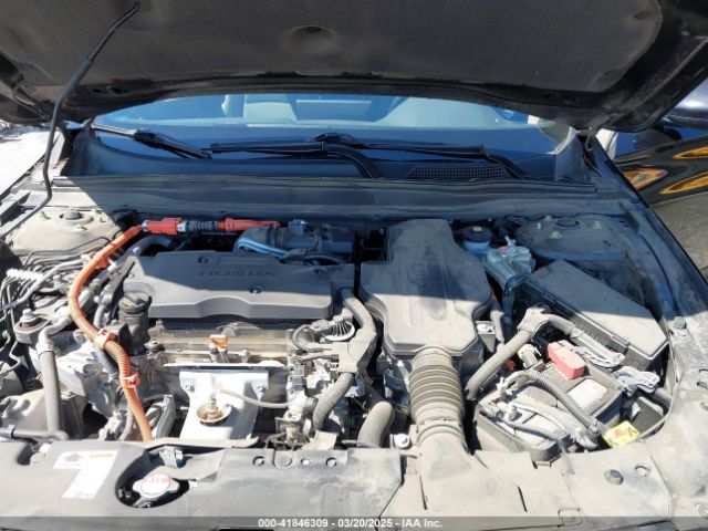 1HGCV3F20NA010670 Honda Accord Hybrid Sport