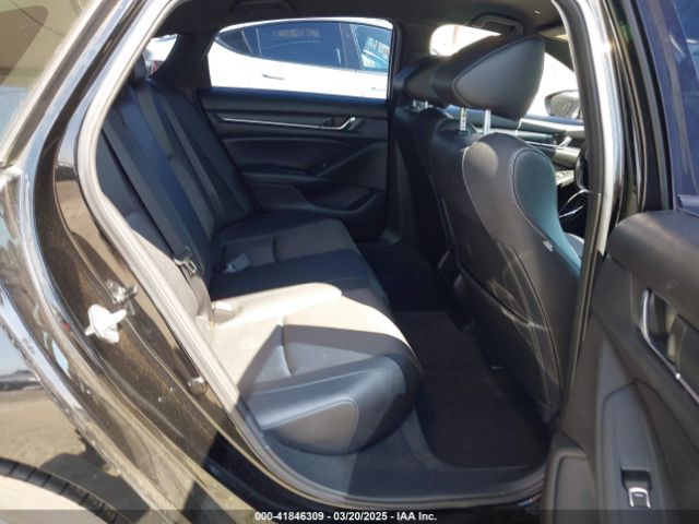 1HGCV3F20NA010670 Honda Accord Hybrid Sport