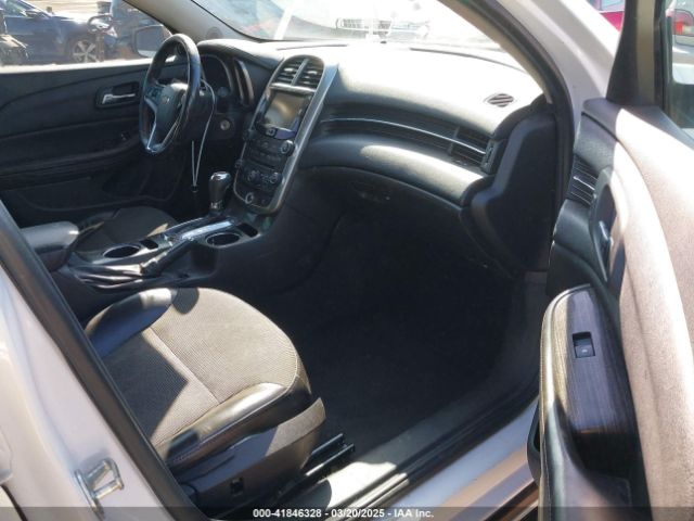 1G11D5SL6FF230136 Chevrolet MALIBU 2LT