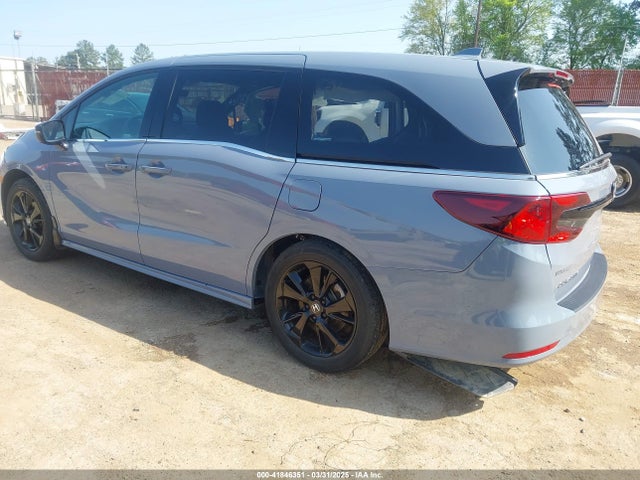 Honda Odyssey Sport 2023 5FNRL6H71PB058956 Image 3
