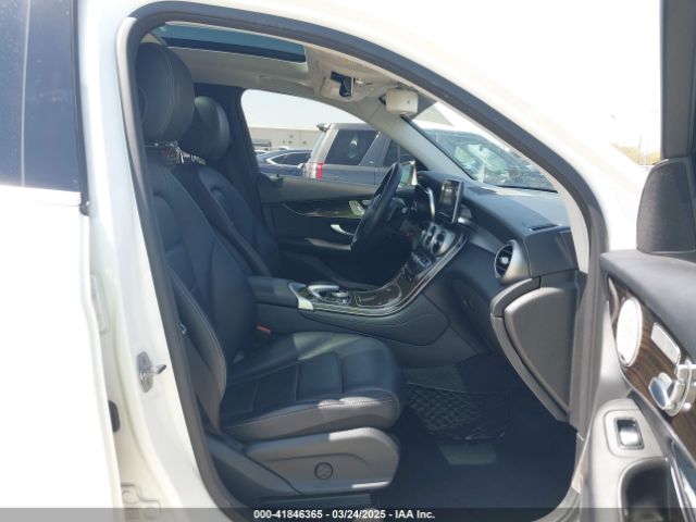 WDC0G4KB5GF095092 Mercedes-Benz Glc 300 4matic